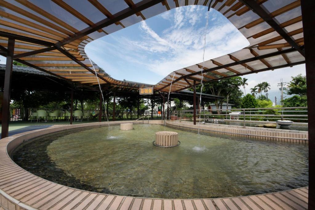 Spring Fountain Hotel Csiaohszi Kültér fotó